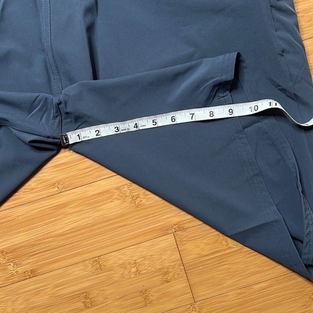 SOLD Mercari NWT Viktos Men's Viktos GymSwym2 Shorts  42 - Picture 6 of 6